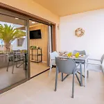 Newly Renovated, Luxurious With A Heated Pool - By Tenerifehints Holiday home