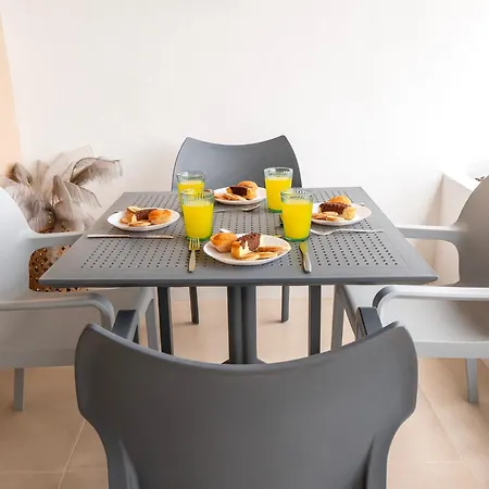 Semesterbostad Newly Renovated, Luxurious With A Heated Pool, 259 *