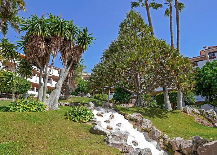 度假居 Newly Renovated, Luxurious Apartment With A Heated Pool - By Tenerifehints 圣米格尔德阿沃纳