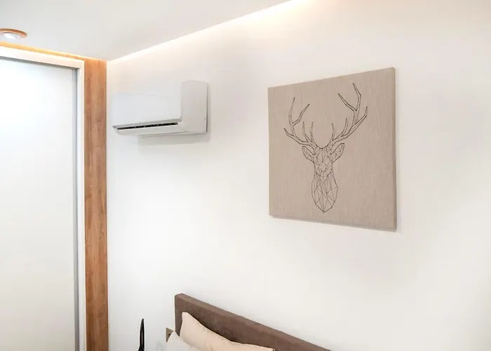 Newly Renovated, Luxurious Apartment With A Heated Pool - By Tenerifehints 度假居